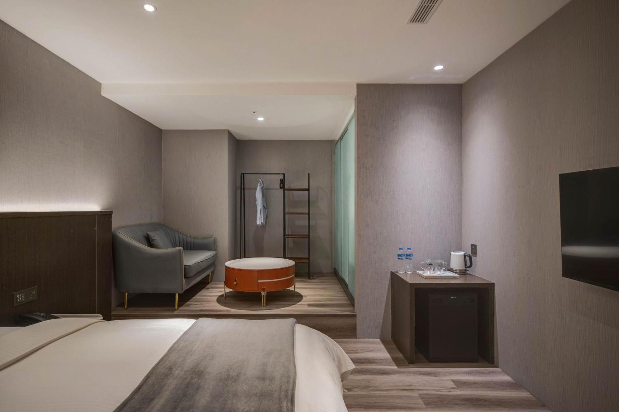 Fun Stay Inn Ximen Taipeh Exterior foto